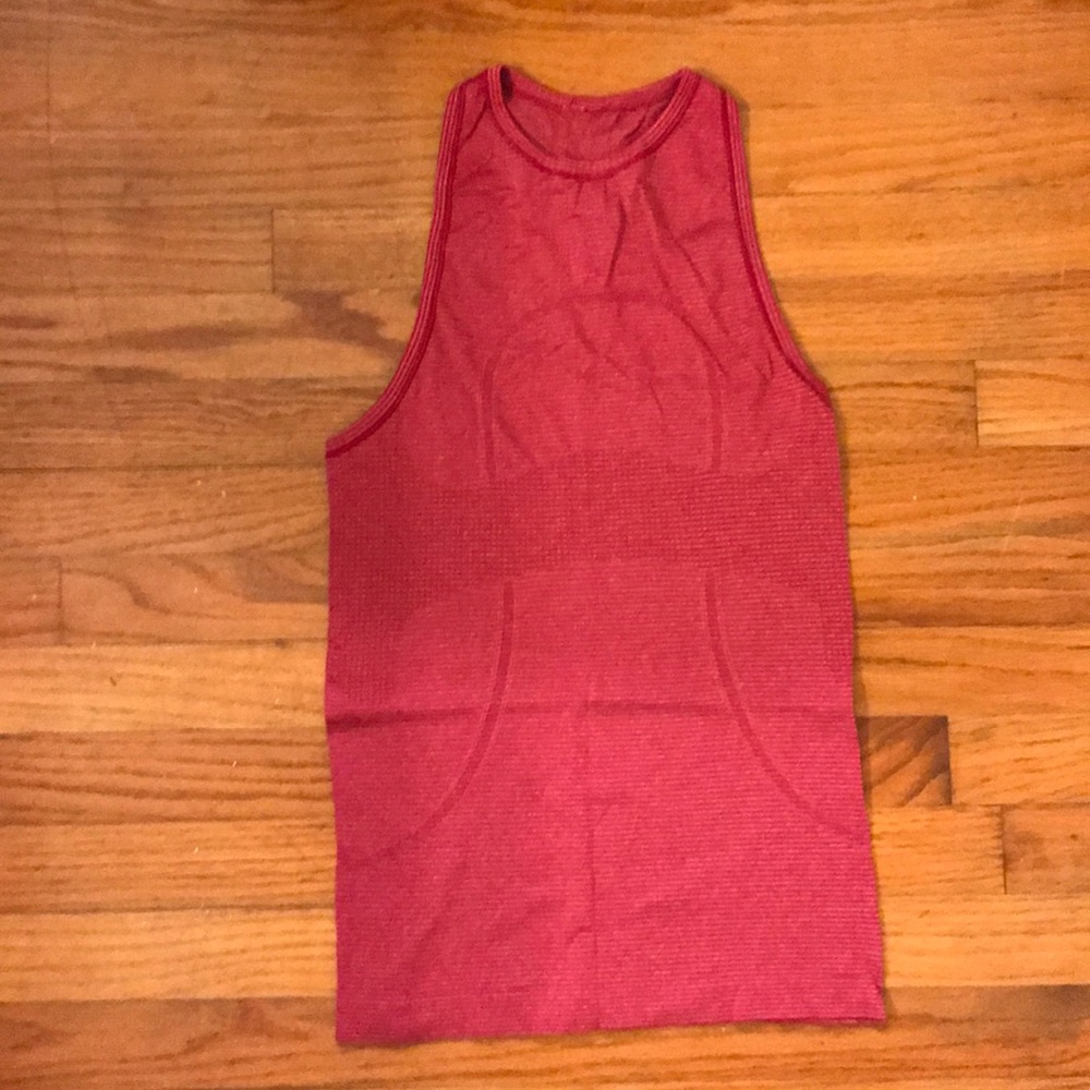 Lululemon tank